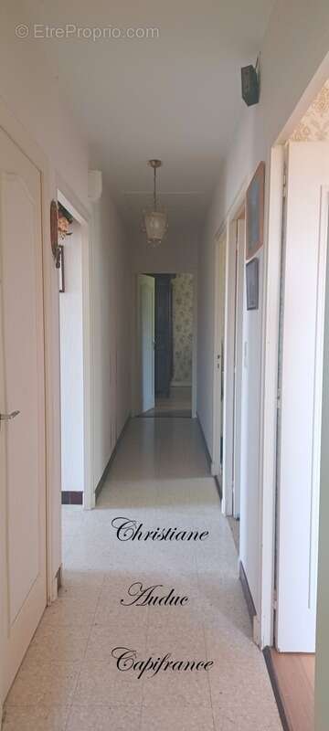 Maison à SAINT-BONNET-DE-JOUX