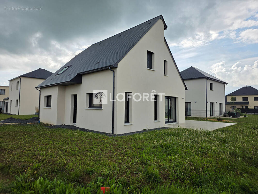 Maison à EVRECY