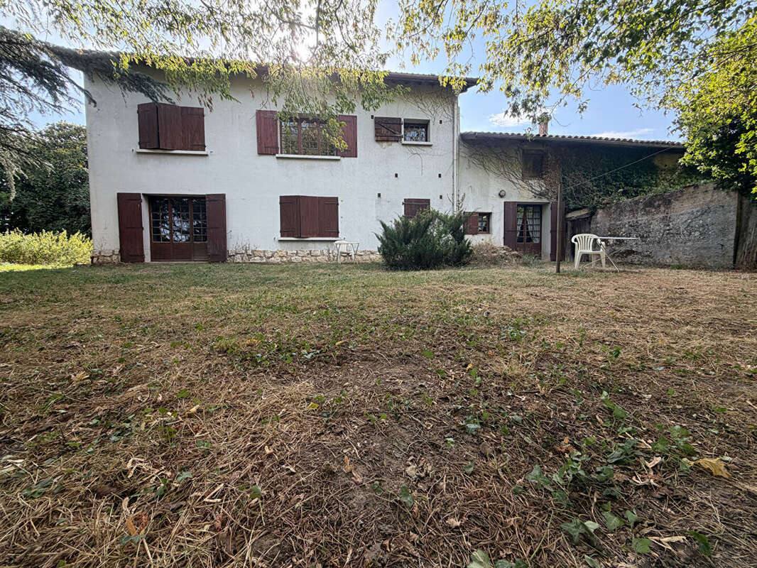 Maison 215m² à condeissiat - photo 2