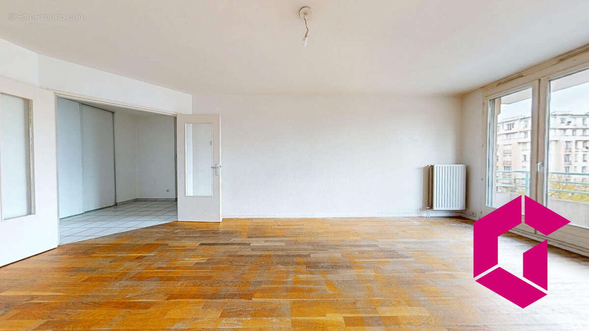 Appartement à SAINT-ETIENNE