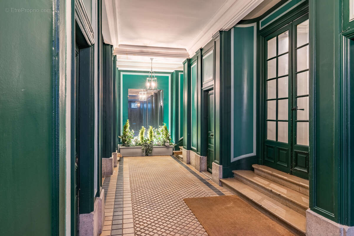 Appartement à PARIS-12E