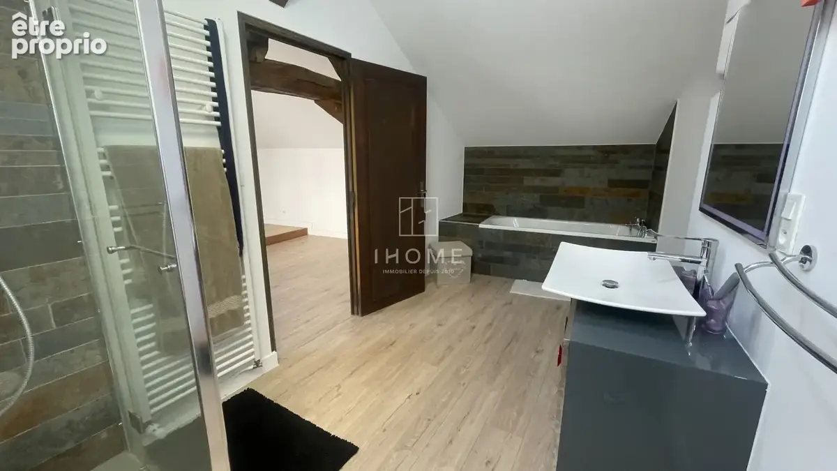 Loft centre Angers 300 m2 - photo 11