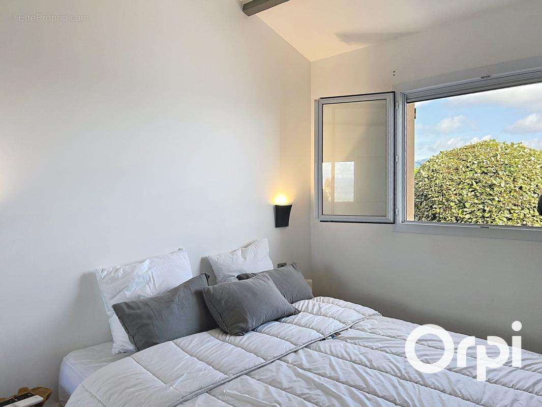 Maison à PORTO-VECCHIO