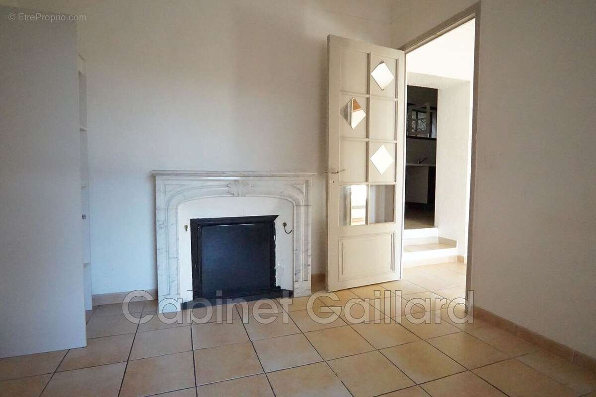 Appartement à PEYMEINADE