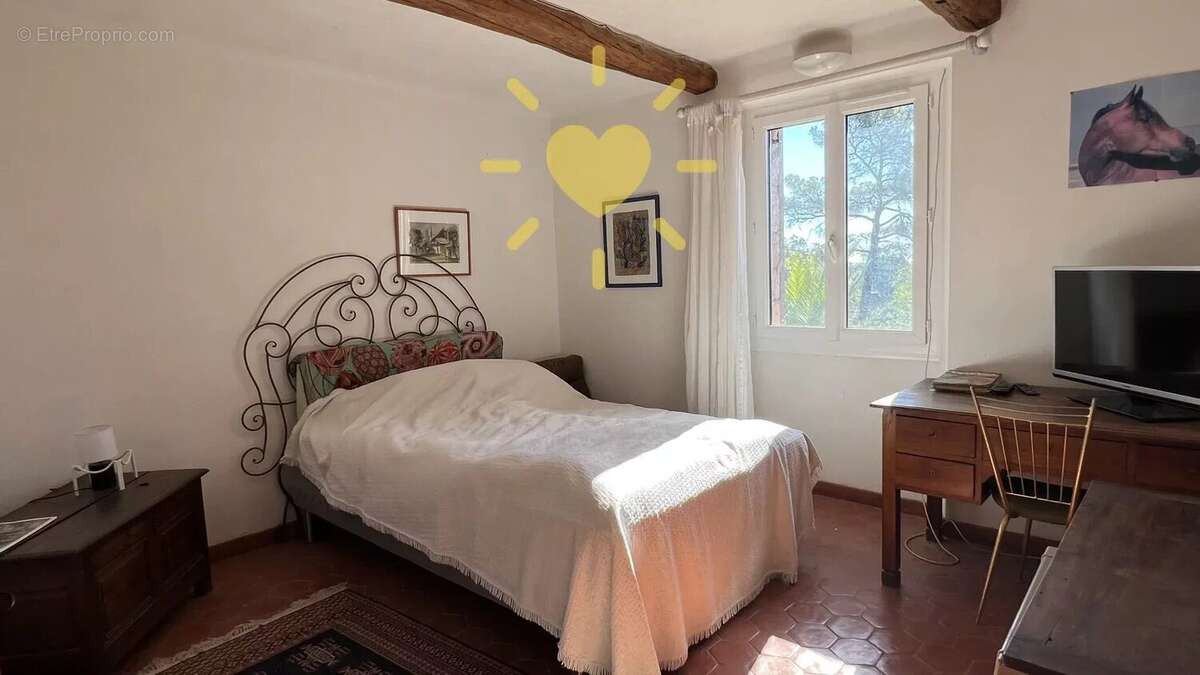 Maison à CALLAS
