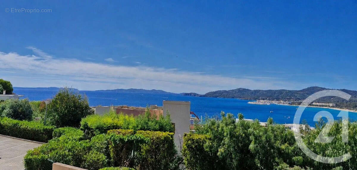 Appartement à LE LAVANDOU