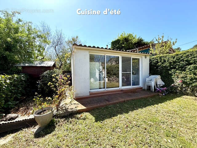 Appartement à GREASQUE