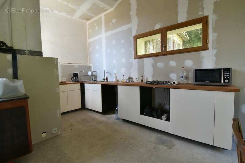 Maison à PORT-SAINTE-MARIE