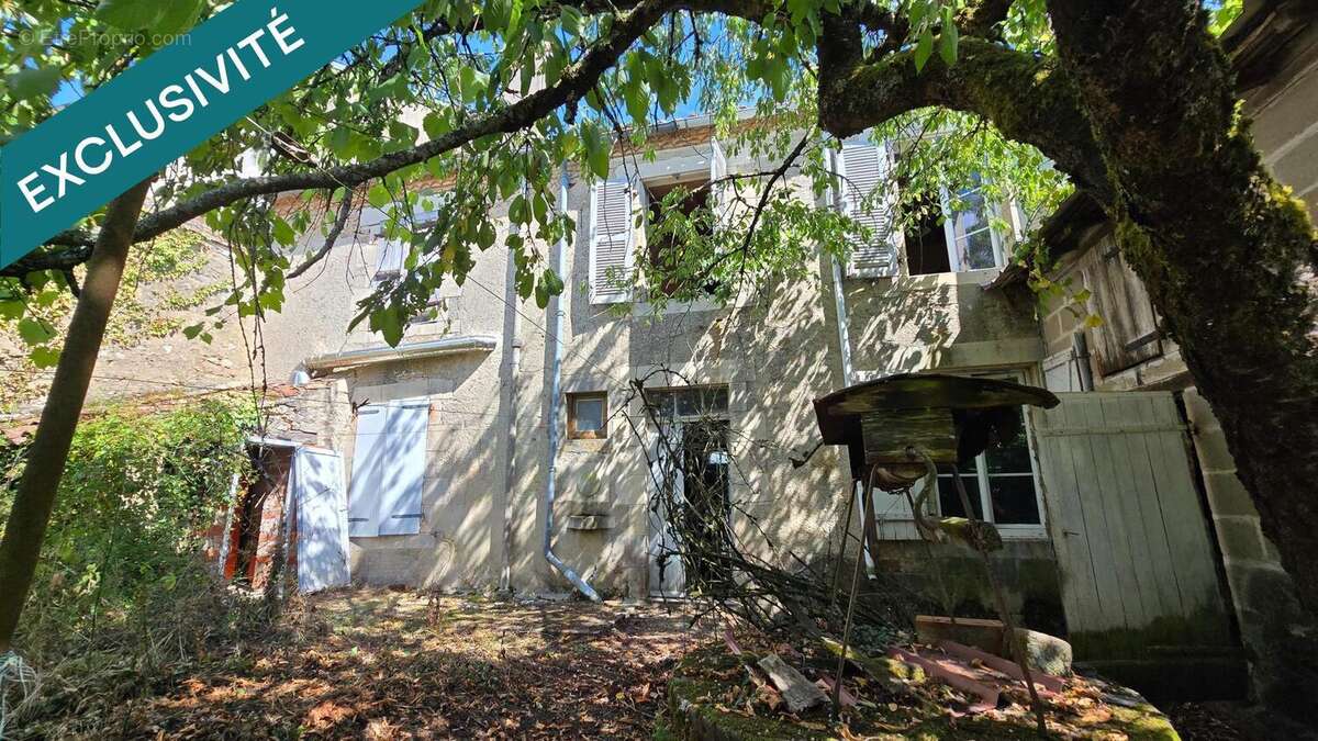 Photo 2 - Maison à LATHUS-SAINT-REMY