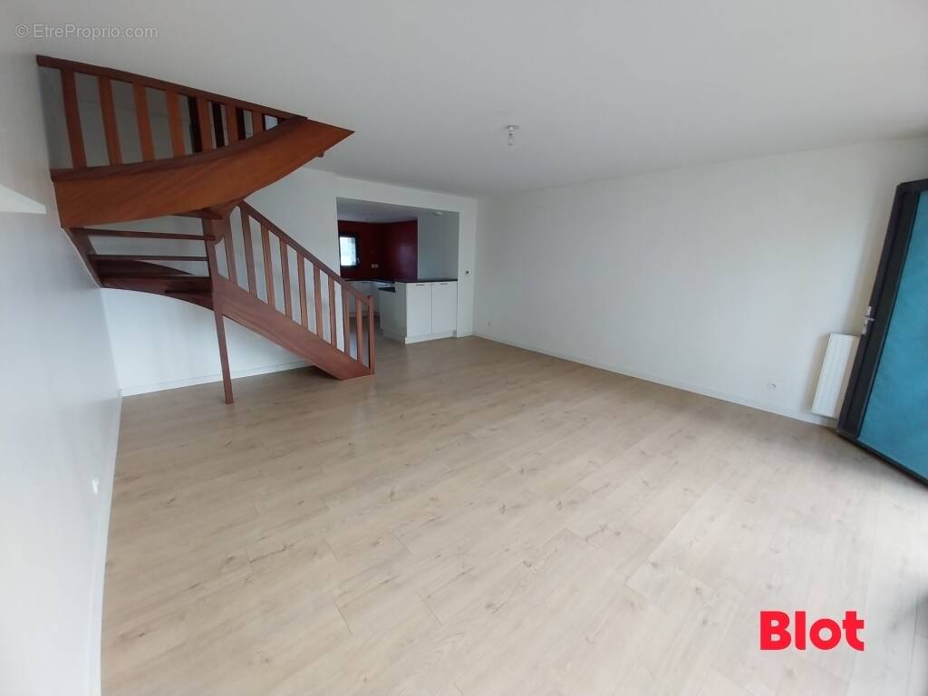 Appartement à PACE
