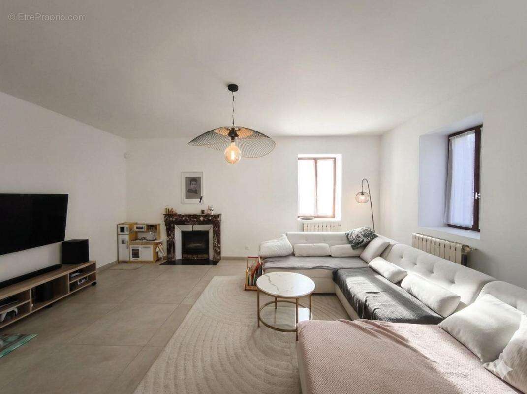 Maison à CUSY
