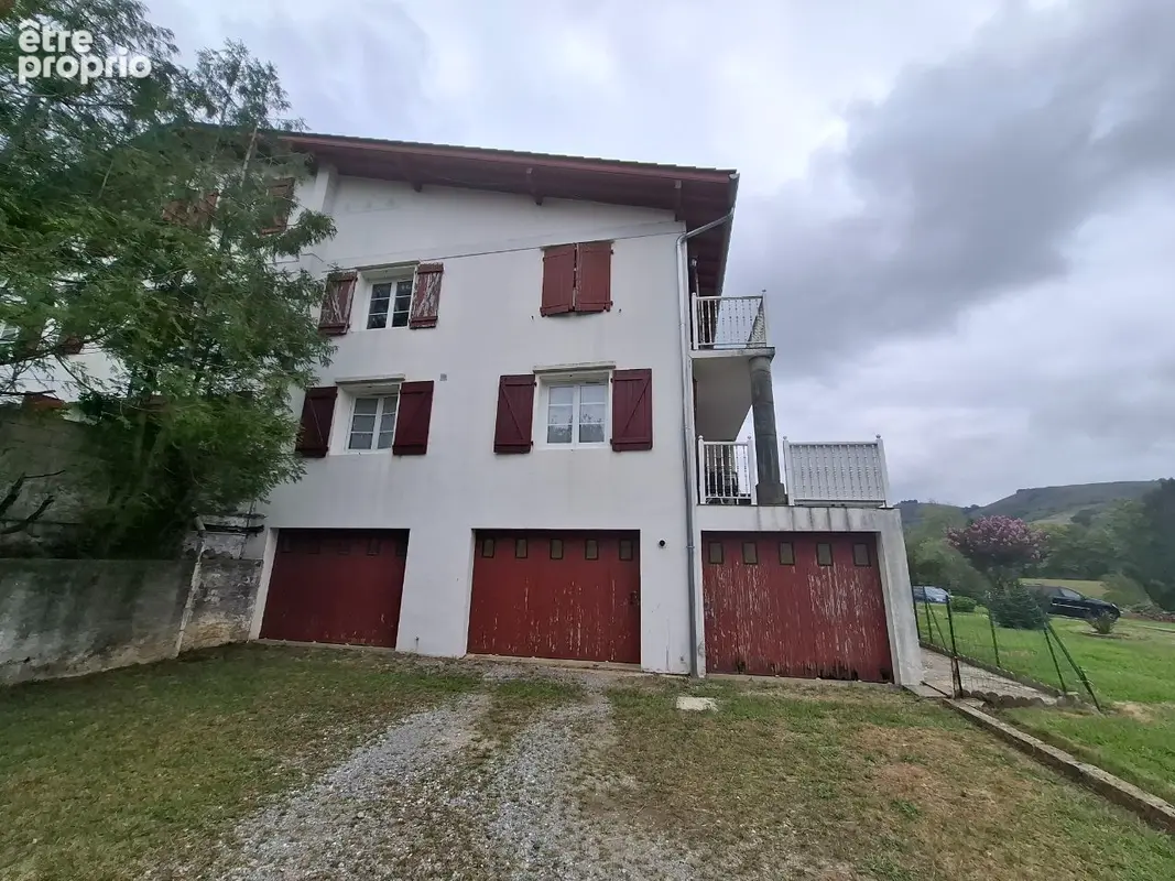 Appartement à SAINT-PEE-SUR-NIVELLE