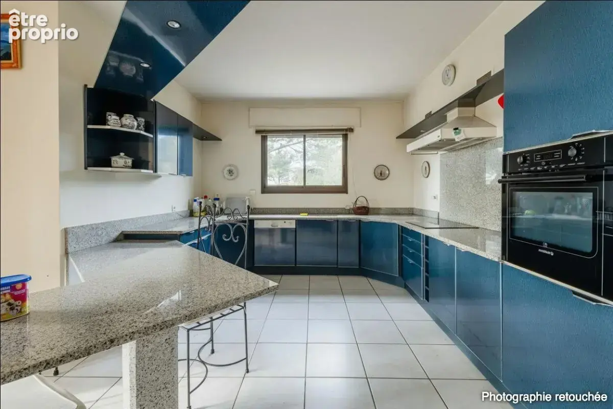Maison 185 m² à Bessan  - photo 3