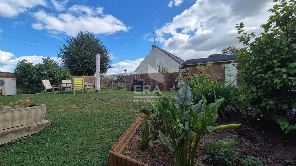 Maison à GRISY-SUISNES