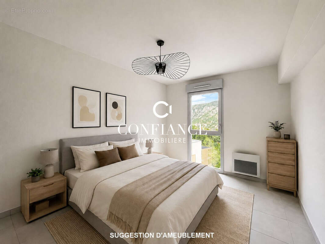 Appartement à GILETTE