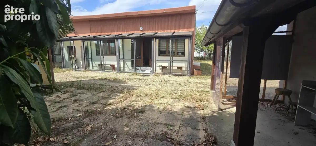 Maison avec garage 1087 m2 terrain - photo 2
