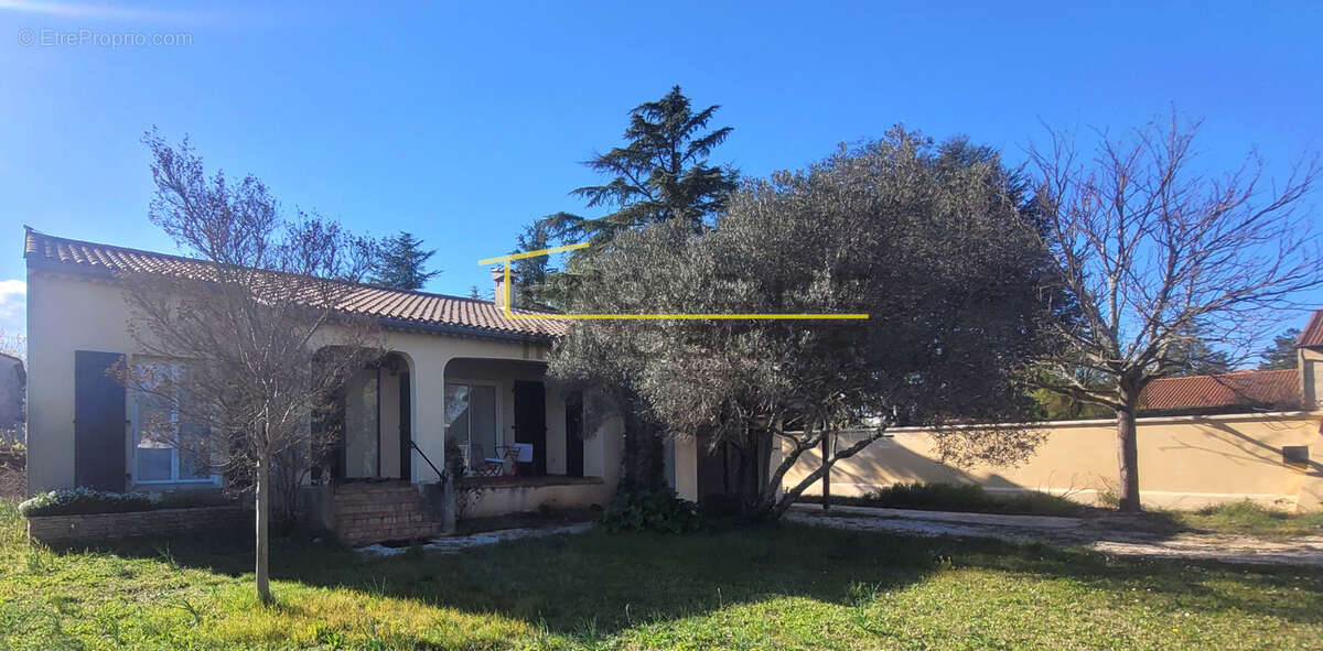 Maison à MONTELIMAR