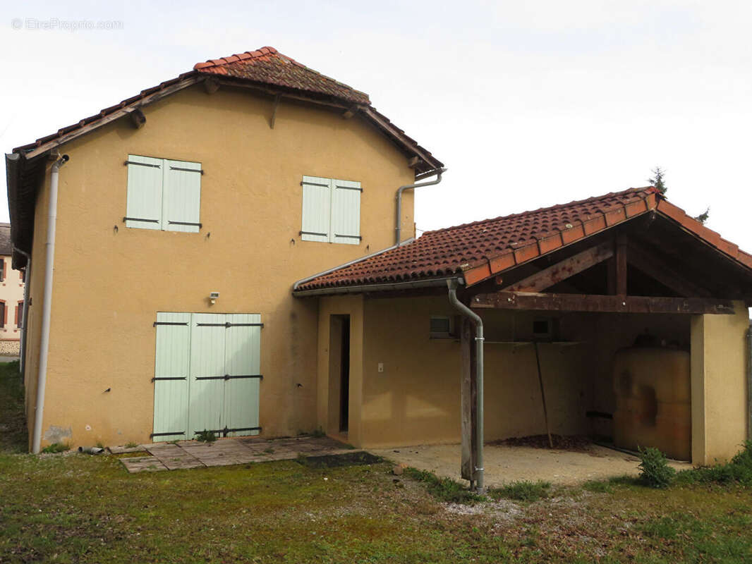 Maison à TRIE-SUR-BAISE