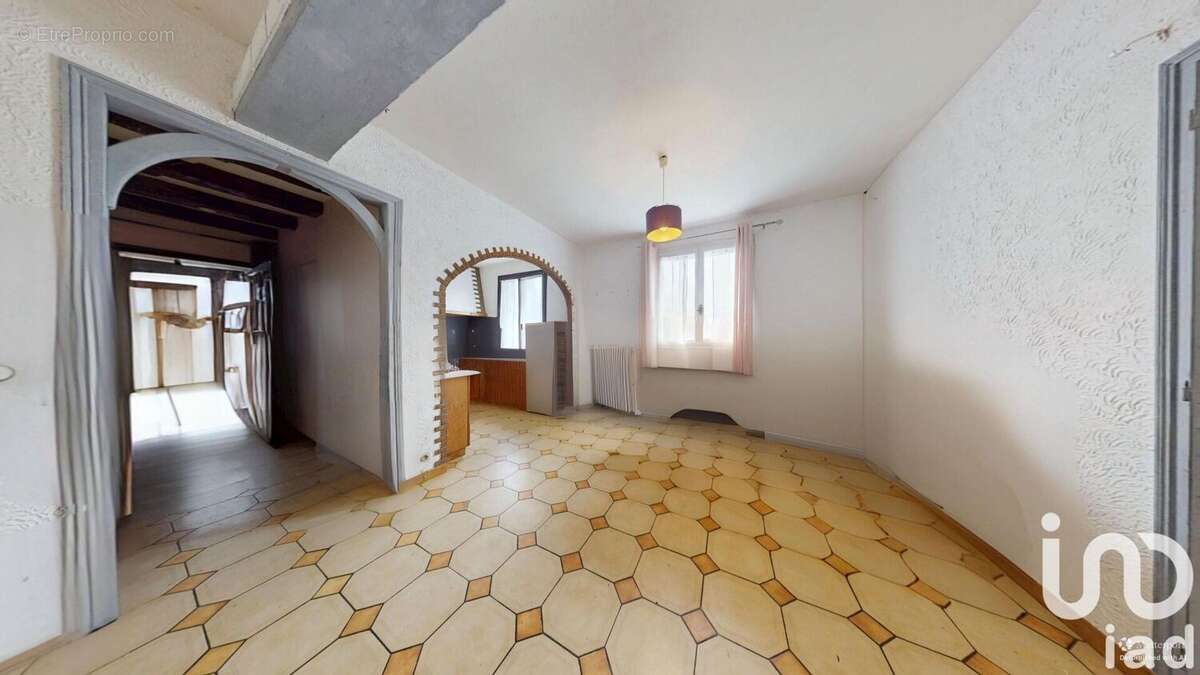Photo 4 - Maison à VARENNES-SUR-SEINE