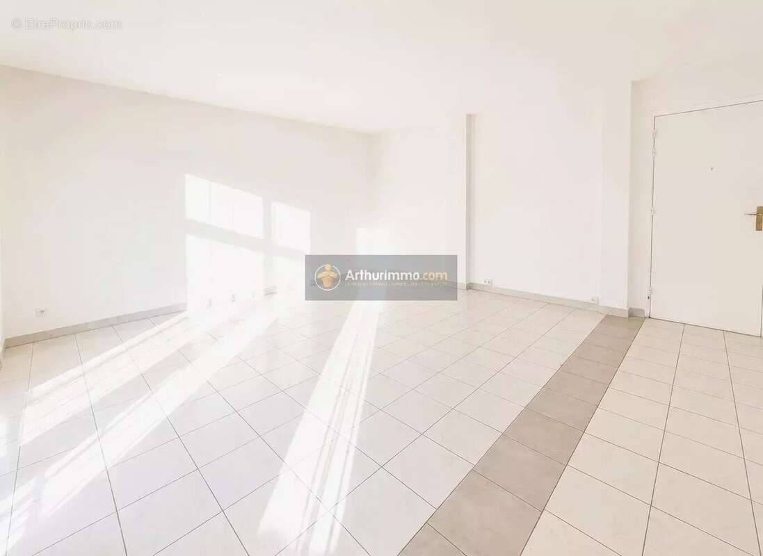 Appartement à SAINT-RAPHAEL