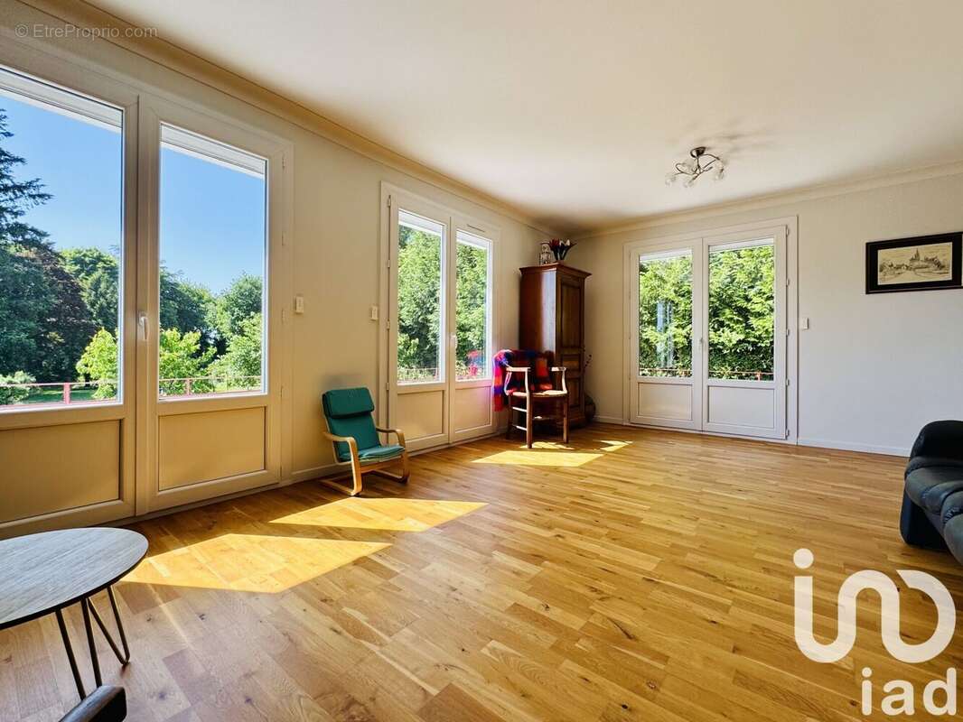 Photo 3 - Maison à ORGERES