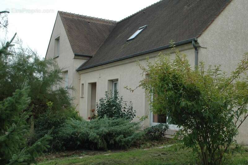 Maison à MORET-SUR-LOING