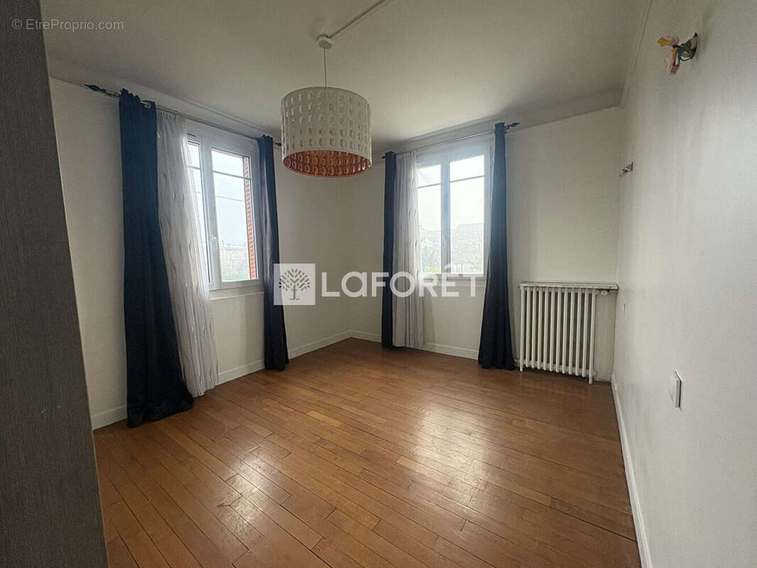 Maison à VILLIERS-LE-BEL