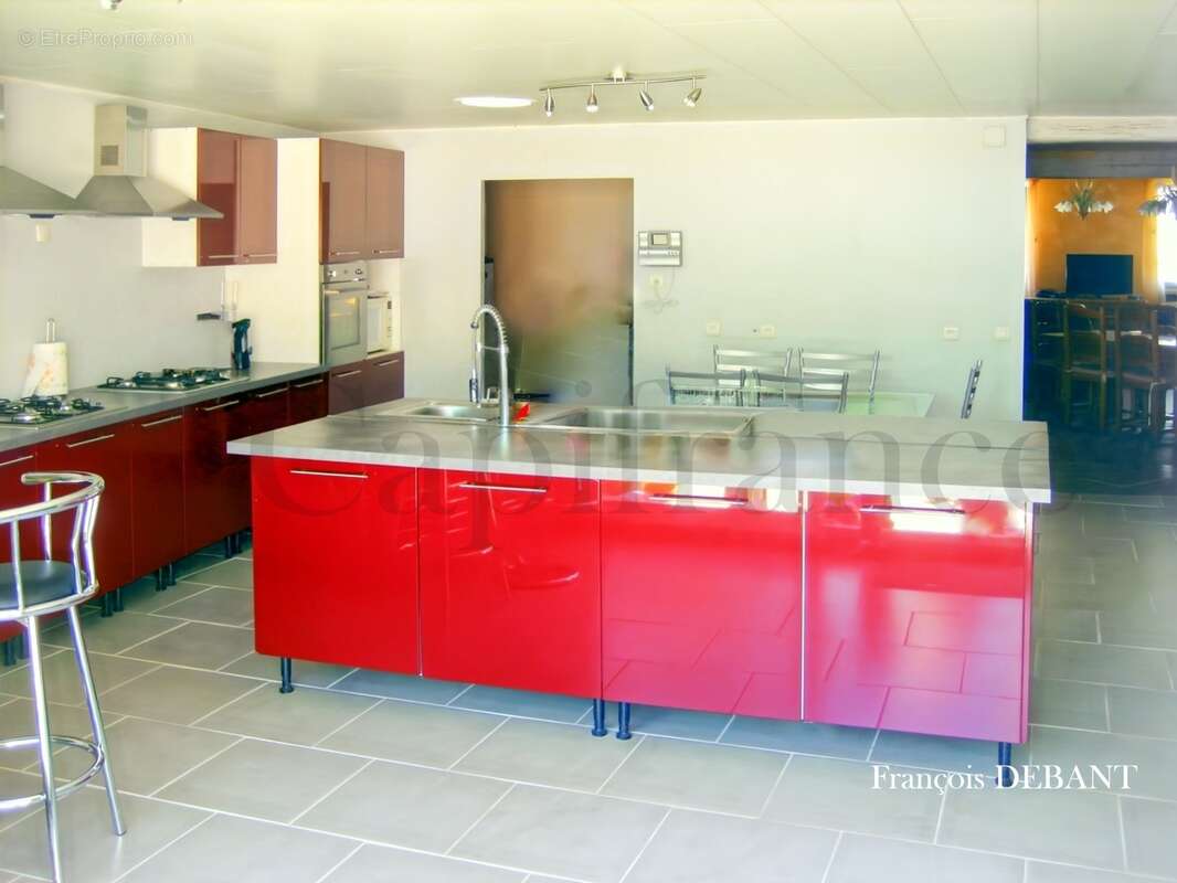 Maison à vendre 9 pièces JUNIVILLE (08) - photo 3