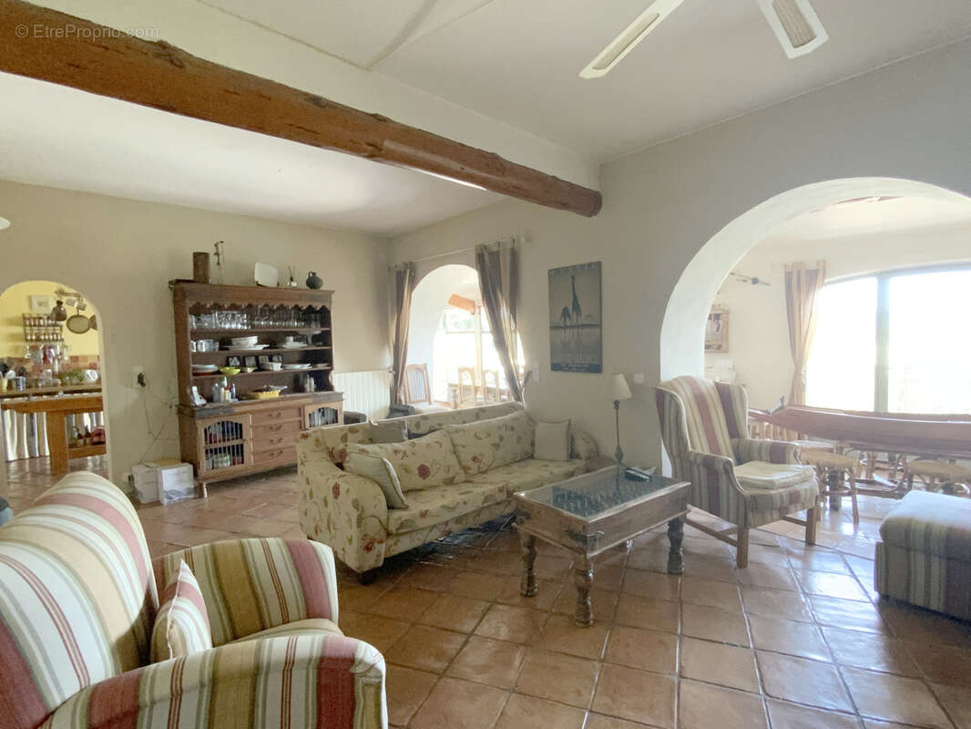 Maison à UZES