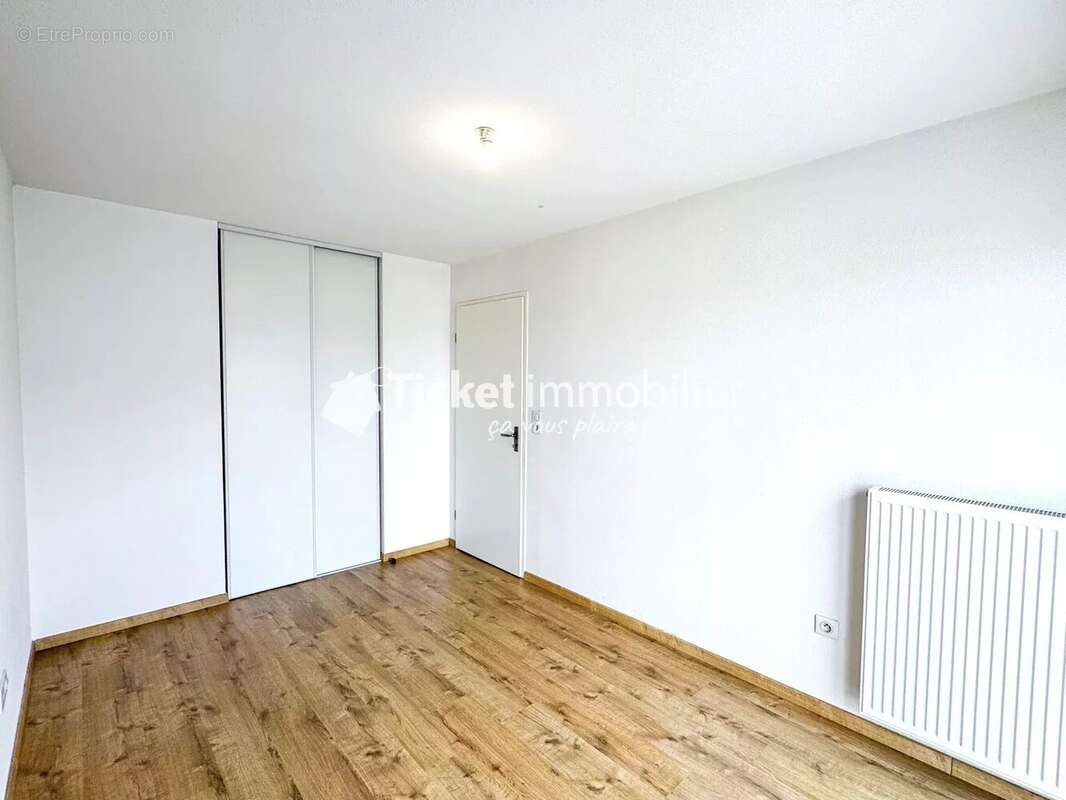 Appartement à CORNEBARRIEU