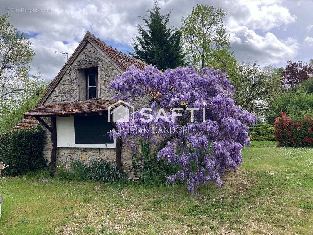 Photo 5 - Commerce à BANNEGON