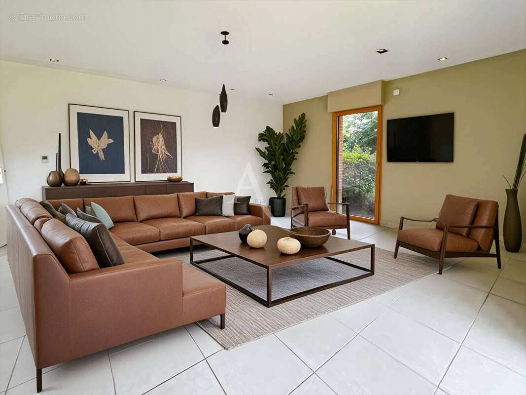 Appartement à LE MESNIL-ESNARD