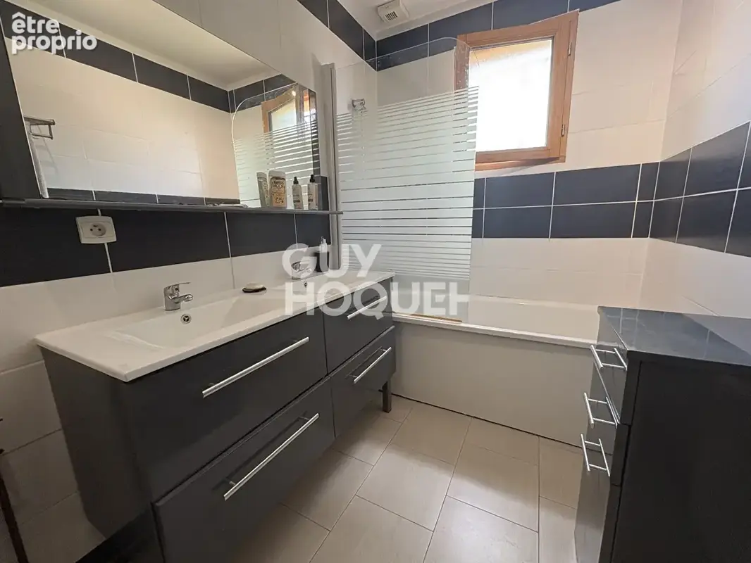Maison La Ferte Vidame 5 pièce(s) 137.2 m2 - photo 11