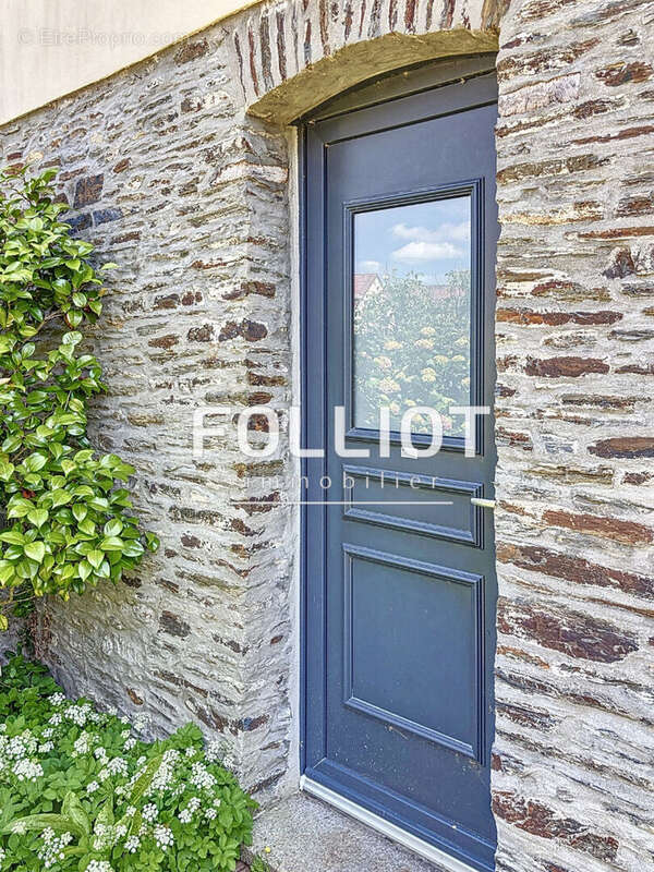 Maison à SAINT-JEAN-DES-BAISANTS