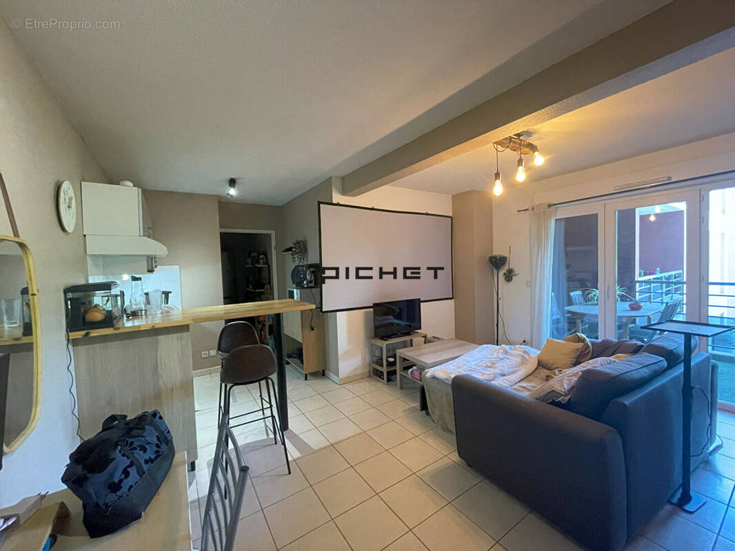 Appartement à SAINT-MEDARD-EN-JALLES