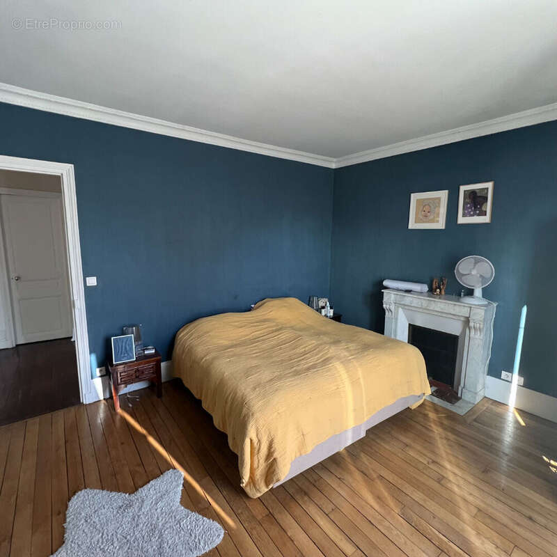 Maison à LES PAVILLONS-SOUS-BOIS