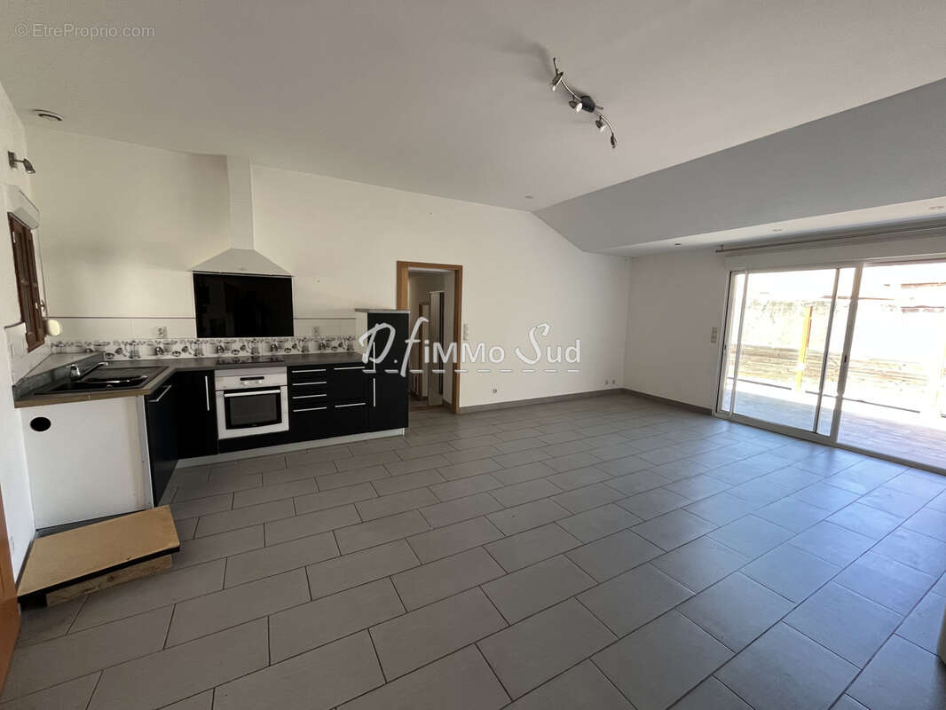 Appartement à SALLELES-D'AUDE