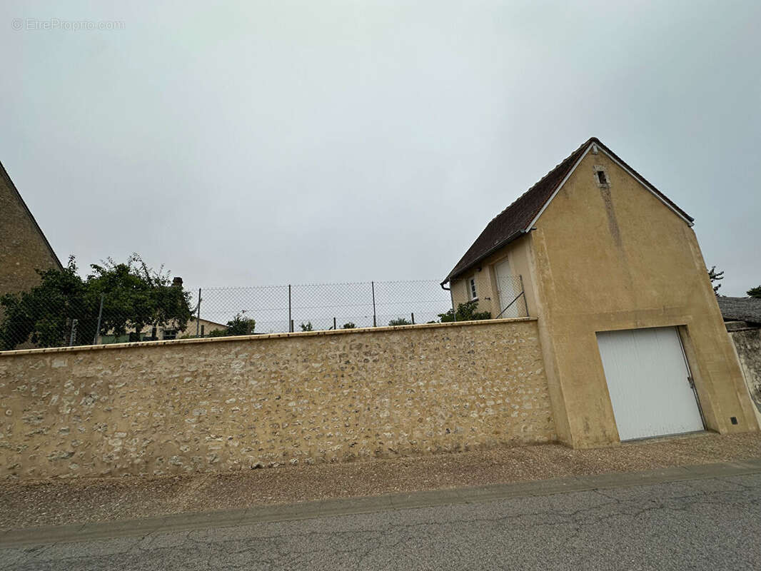 Maison 95m² à Dance - photo 10