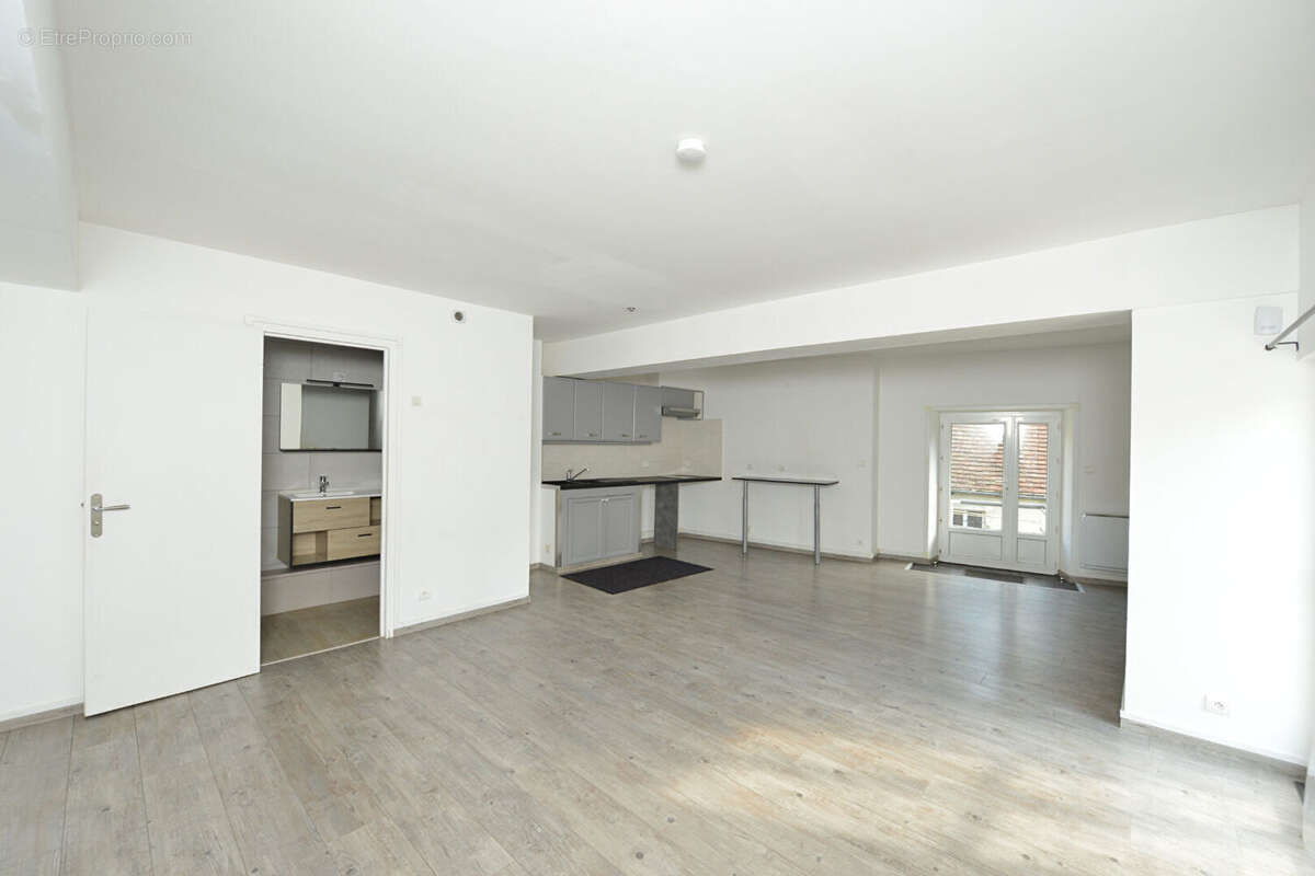 Appartement à MAINTENON