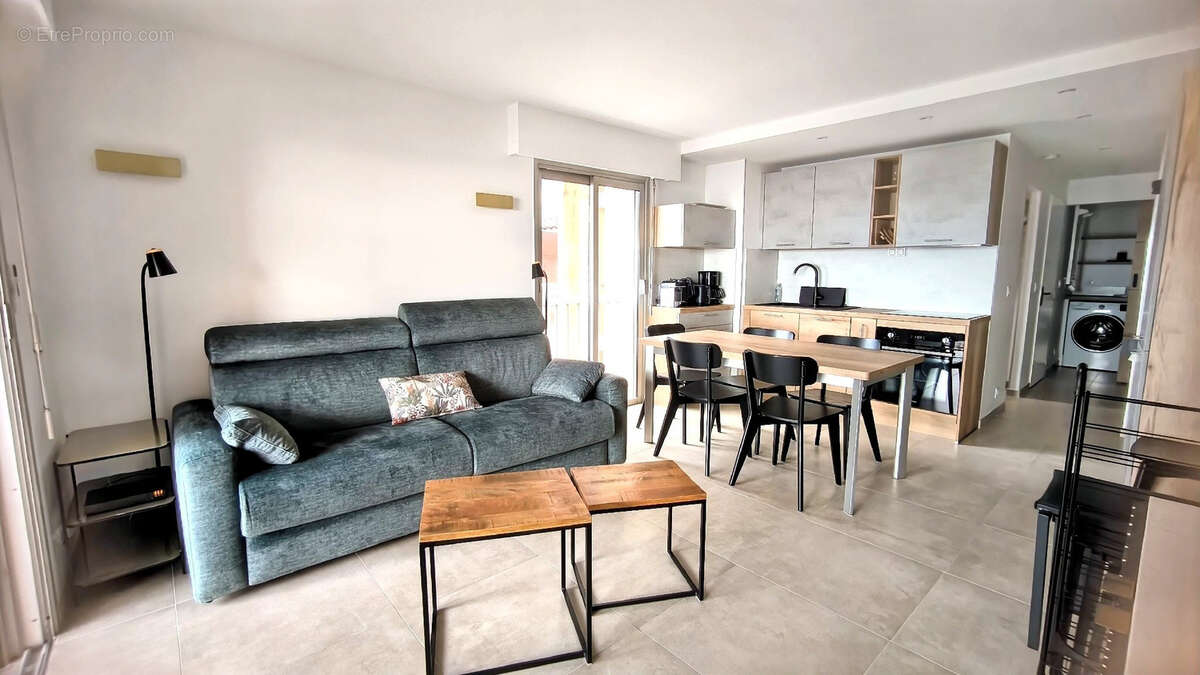 Appartement à FREJUS