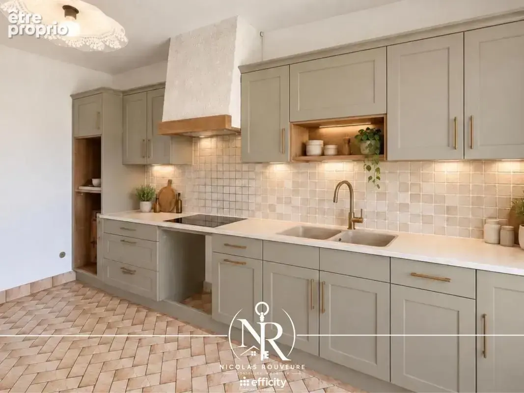 Maison 5 pièces 136 m² à vendre à L'isle-D'abeau (38080) - photo 8