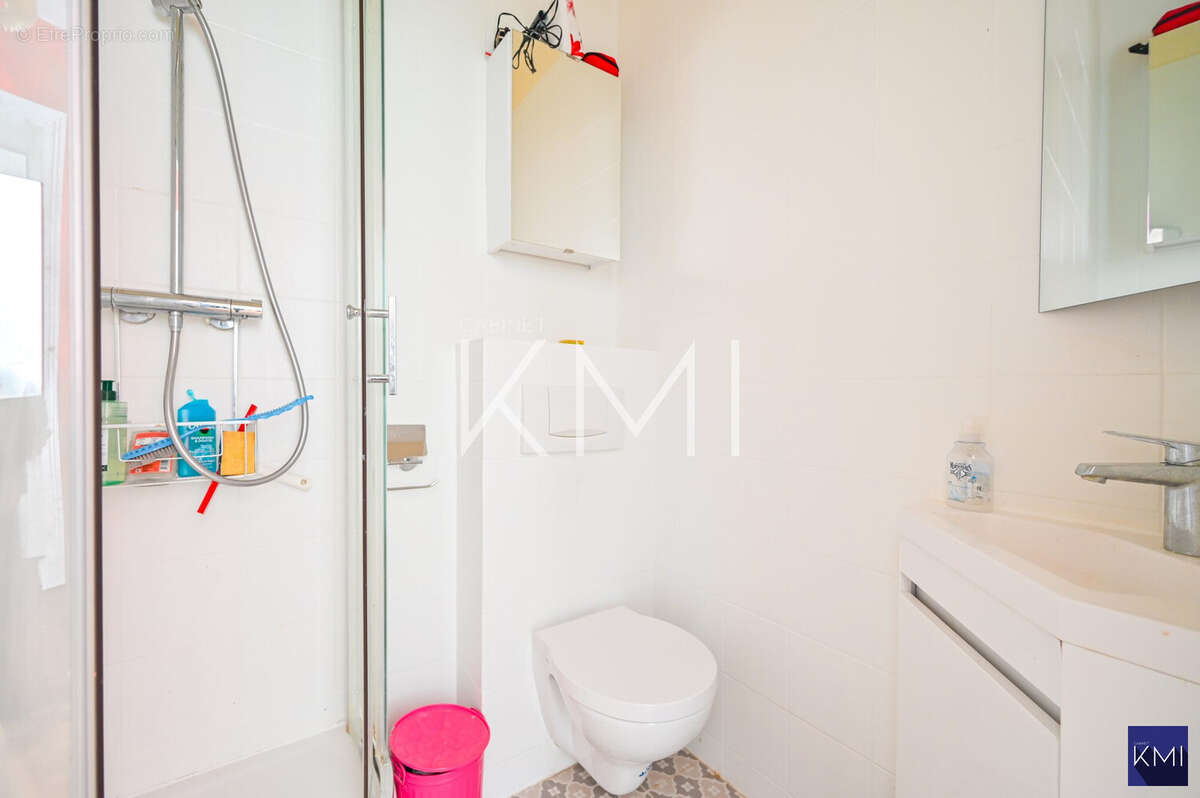 Appartement à PARIS-11E