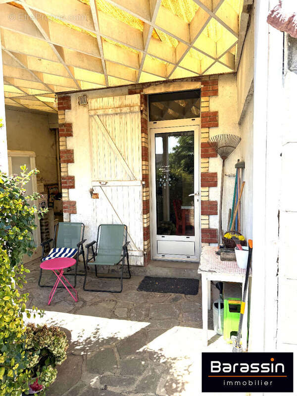 Maison à AGON-COUTAINVILLE