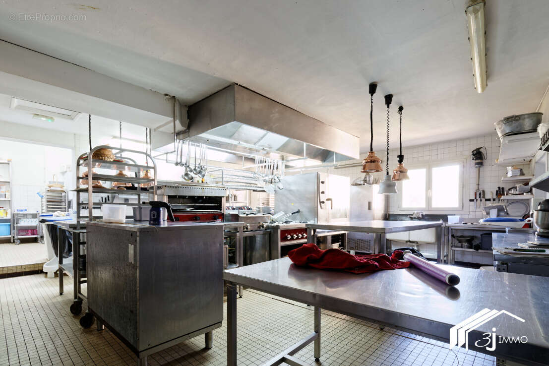 Maison à MONTAIGUT-SUR-SAVE