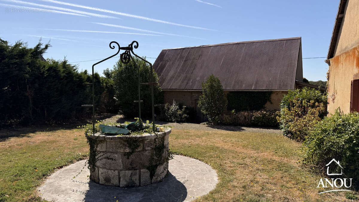 Superbe propriete avec 2 maisons et grange independantes - photo 17