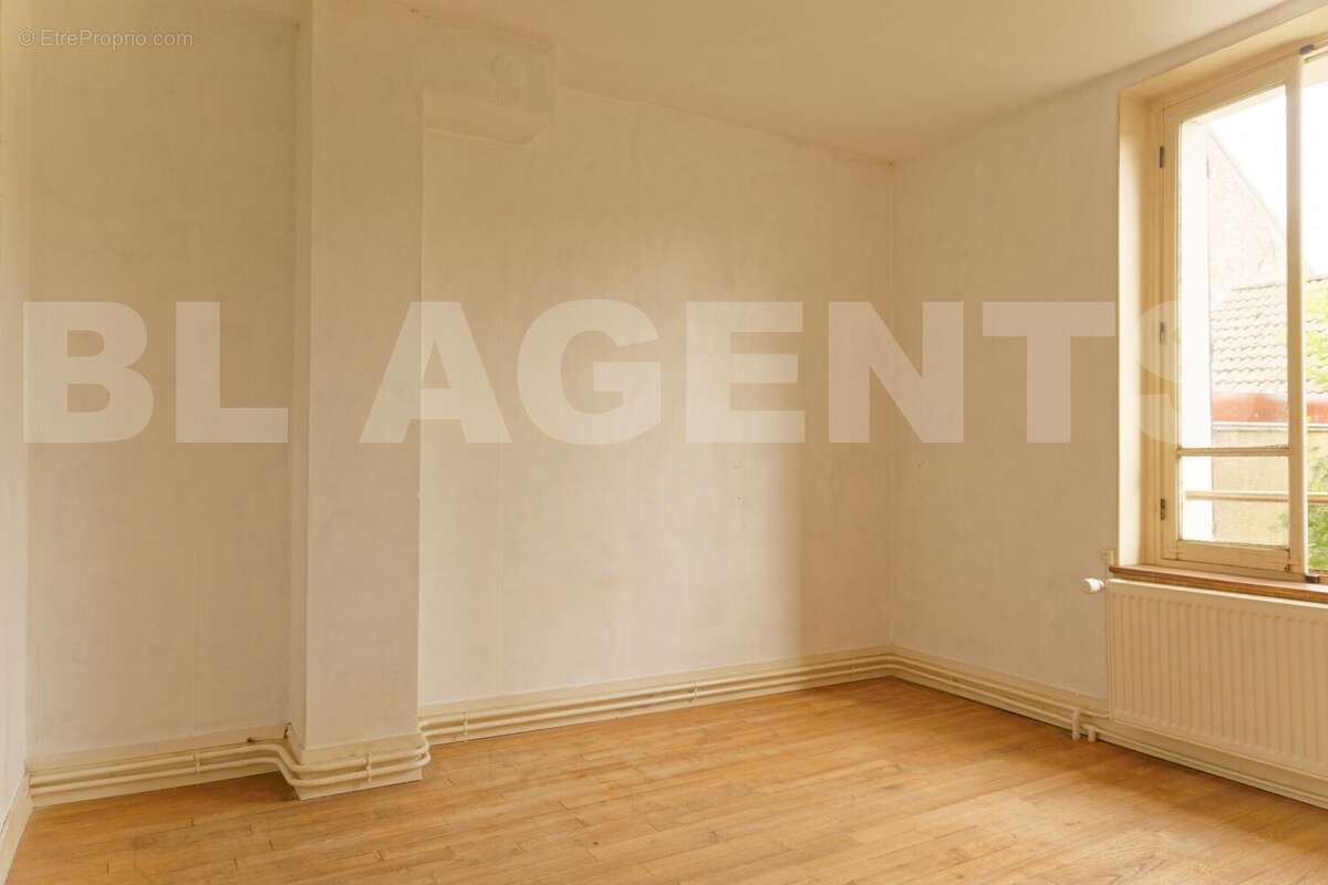 DSC05020_DxO - Maison à REBAIS