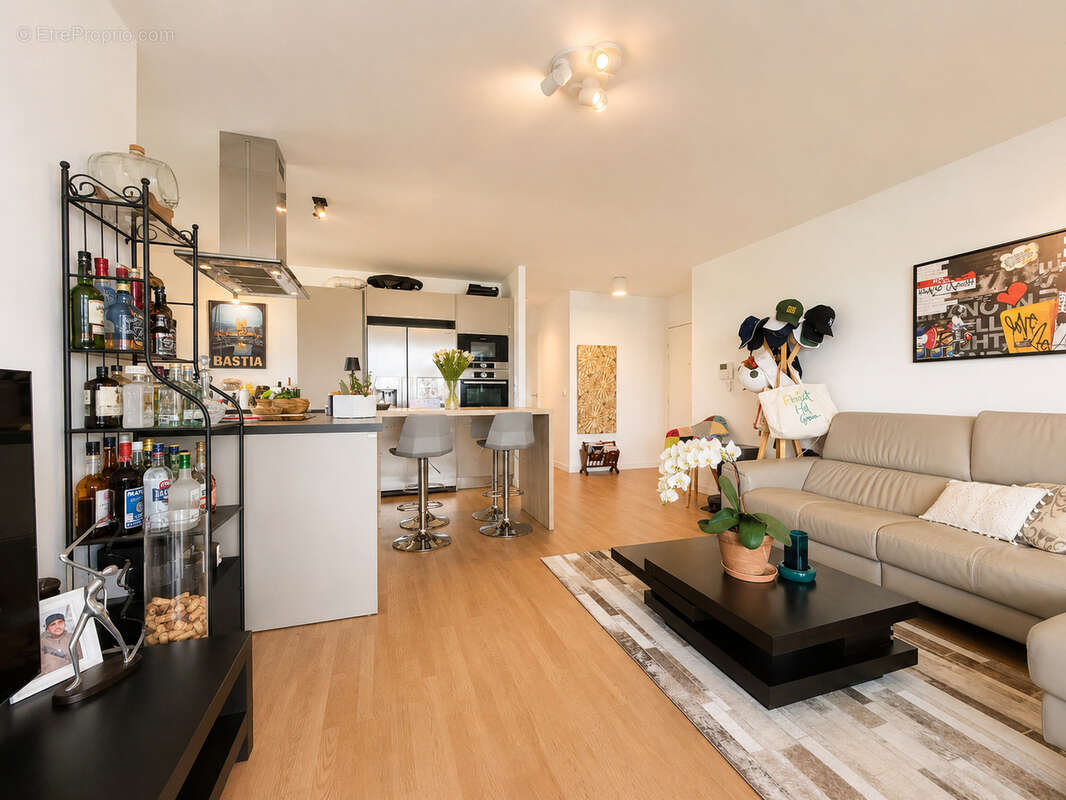 Appartement à AMBILLY