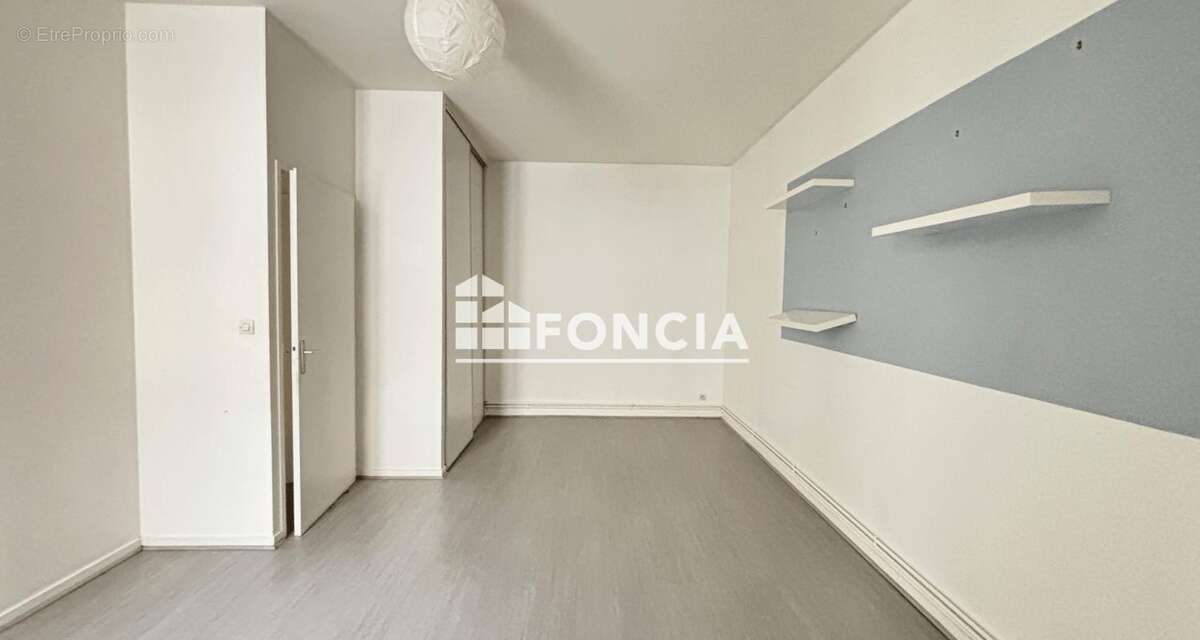Appartement à SAINT-ETIENNE