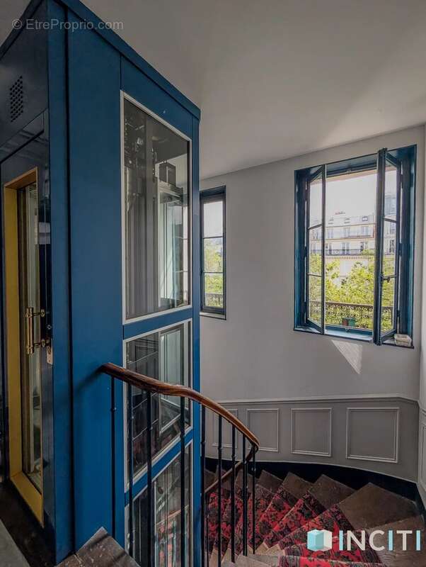 Appartement à PARIS-3E