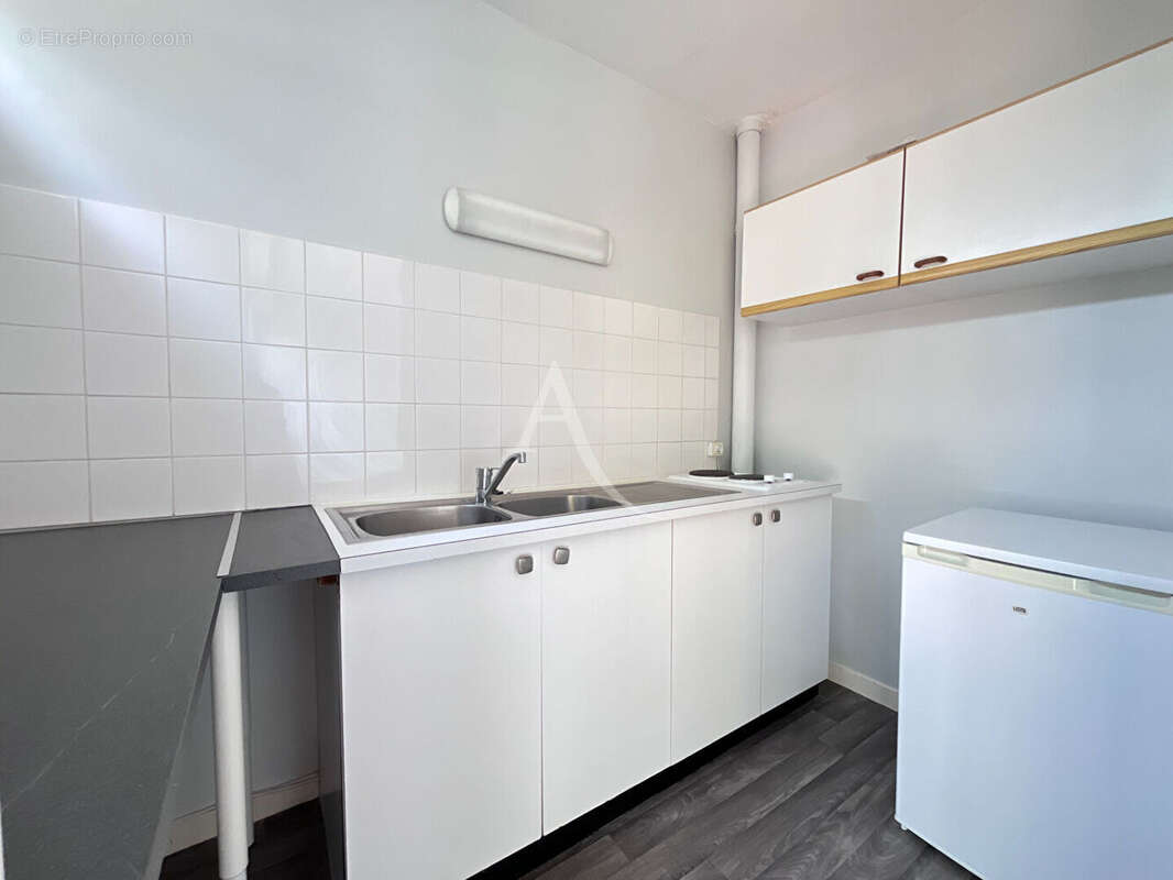 Appartement NANTES 1 pièce(s) 30 m2 - photo 3